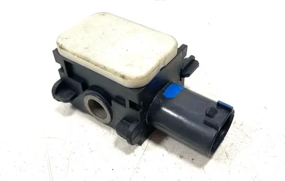 Mercedes-Benz ML W164 Airbag deployment crash/impact sensor 0038202826 010208