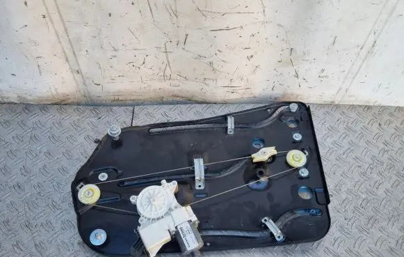 Volvo C70 Rear door window regulator with motor 9466810 30784124 998685103