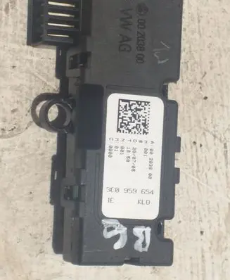 Volkswagen PASSAT B6 Steering angle sensor 3C0959654
