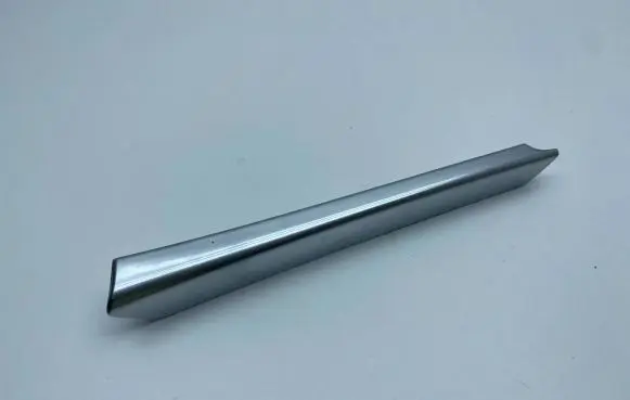 Mercedes-Benz E W212 Centre console side trim front A2126905162