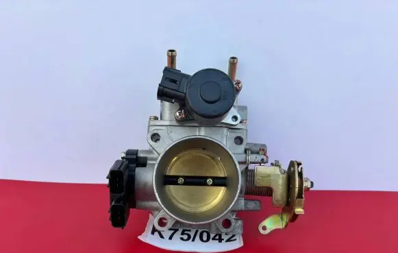 Nissan Almera Tino Throttle body valve AEB208-08