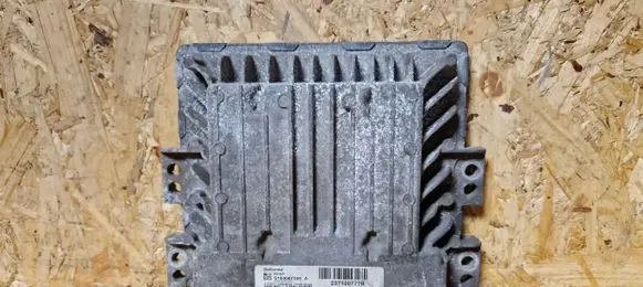 Renault Scenic III - Grand scenic III Engine control unit/module 237100777r
