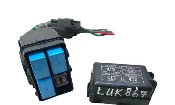 Mitsubishi Outlander Fuse module 8565A162 PHBA6V0ND85