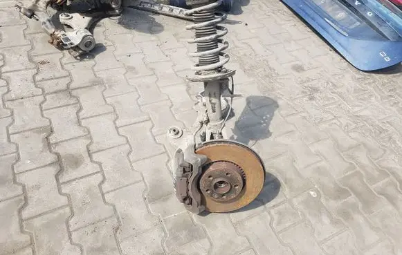 Volvo V60 Front wheel hub spindle knuckle