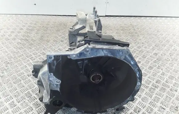Ford Fiesta Manual 5 speed gearbox BA6R7002ABF