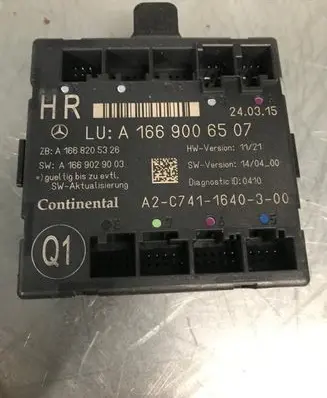 Mercedes-Benz GLE (W166 - C292) Air suspension control unit module (rear) A1669006507 A1668205326 A1669029003