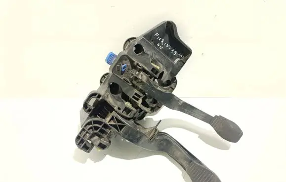 Fiat Fiorino Pedal assembly 