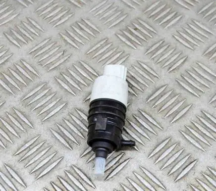 BMW 3 G20 G21 Windscreen/windshield washer pump 7298309