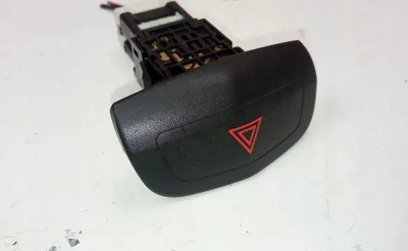 Nissan Primera Hazard light switch NILES06016