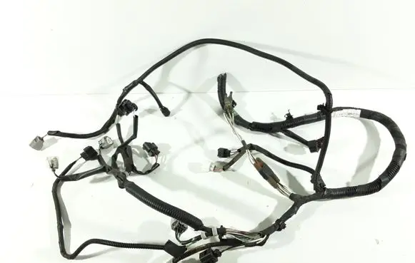 Toyota Verso Headlight/headlamp wiring loom/harness 821110F710