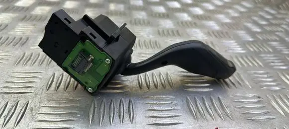 Ford Focus Indicator stalk AV6T13335AE 16DCC050771CAC