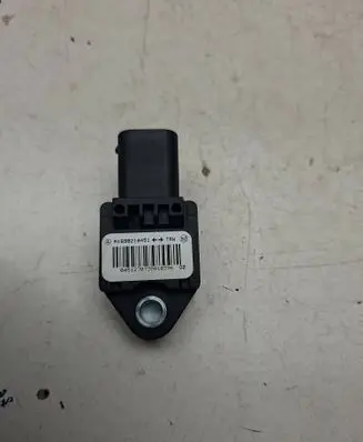 Mercedes-Benz A W169 Airbag deployment crash/impact sensor A1698210451