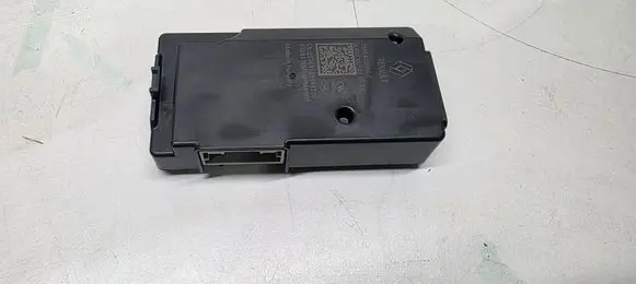 Renault Arkana Battery control module 293C41698R