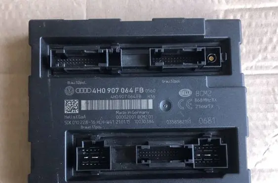 Audi A6 Allroad C7 Comfort/convenience module 4H0907064FB 4H0907064EB 5DK01022811