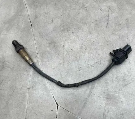 Volvo XC90 Lambda probe sensor 30751138