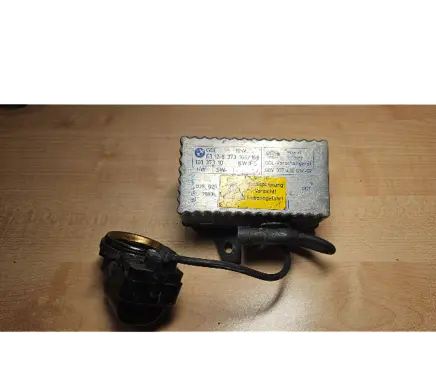 BMW 5 E39 Xenon control unit/module 63128373165 12037310