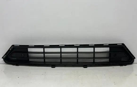 Volvo XC40 Front bumper lower grill 32136098