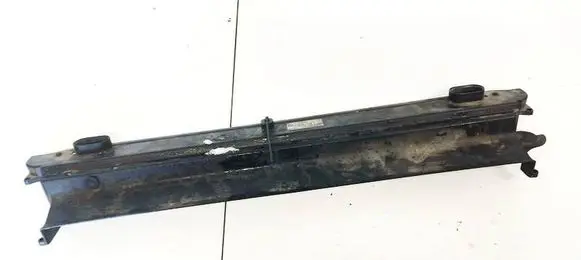 BMW 5 E60 E61 Radiator mount bracket 780100204