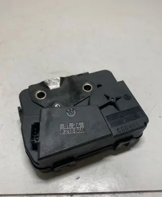 BMW 3 E46 Tailgate window lock/catch/latch 51248218849