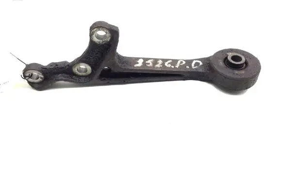 Toyota Hilux (AN10, AN20, AN30) Front differential bracket 5238071010