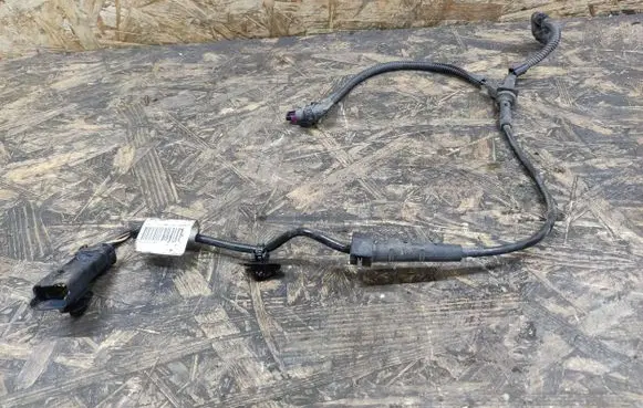 Citroen DS7 Crossback Front ABS sensor wiring 9825606180