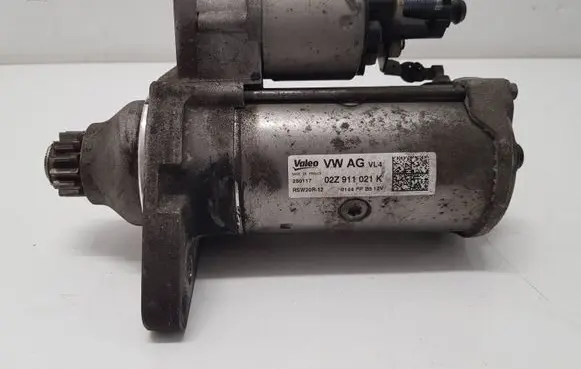 Volkswagen Polo V 6R Starter motor 02Z911021K
