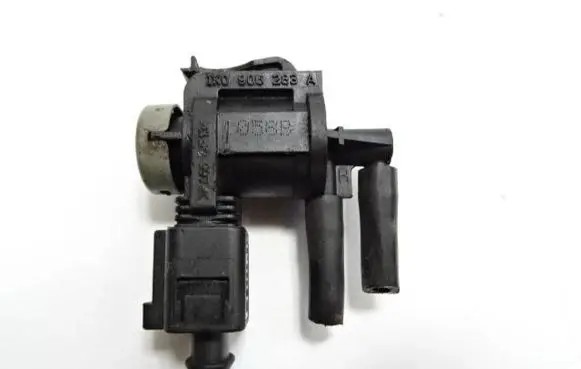 Audi TT TTS Mk2 Turbo solenoid valve 1K0906283A