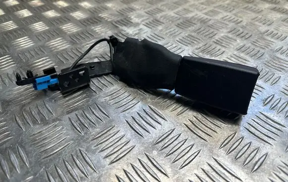 Mercedes-Benz CLS W257 Rear seatbelt buckle 632381700H 1505201807