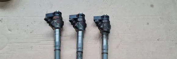 Audi A4 S4 B9 Fuel injector 04L130277AC