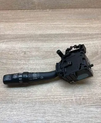 Toyota Avensis T250 Wiper control stalk 173654LH