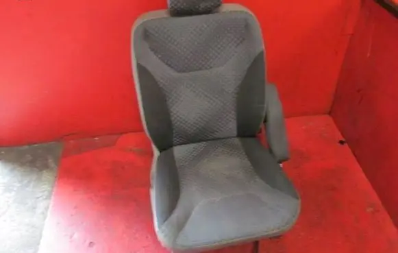 Opel Vivaro Front passenger seat VIVAROFOTELPP