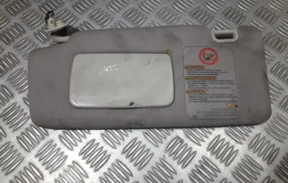 Subaru Legacy Sun visor