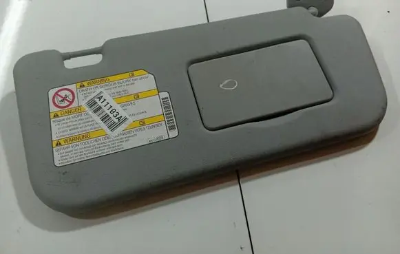 Mitsubishi Colt Sun visor 