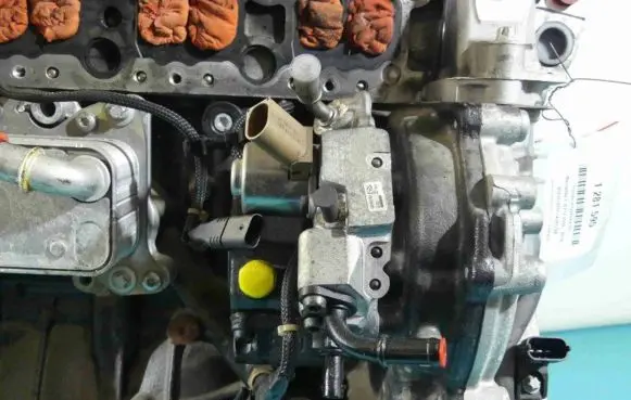 Mercedes-Benz E W212 Fuel injection high pressure pump A6510701801 IMPRK1281595