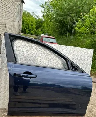Jaguar XE Front door 