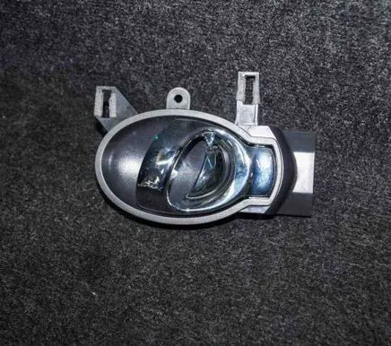 Nissan Juke I F15 Rear door interior handle
