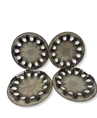 Volkswagen Sharan R15 wheel hub/cap/trim 7M0601147E 95VW1130AB
