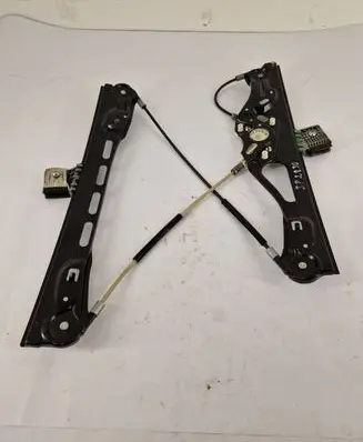 Mercedes-Benz E W211 Front window lifting mechanism without motor A2117200246RE