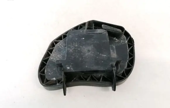 Headlight/headlamp dust cover