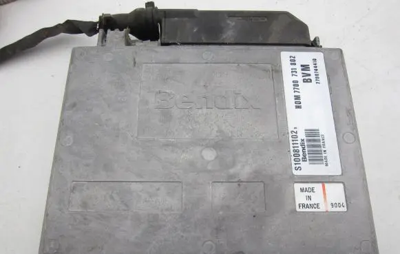 Renault Laguna I Engine control unit/module 7700731802