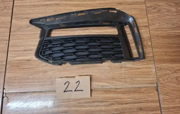 BMW 5 G30 G31 G38 Front bumper lower grill 8064963 8064965