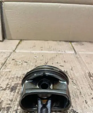 Peugeot 308 Piston with connecting rod 77L54