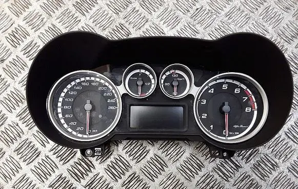 Alfa Romeo Mito Speedometer (instrument cluster) 50508526