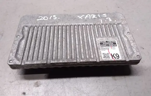 Toyota Yaris Engine control unit/module 896610DK90