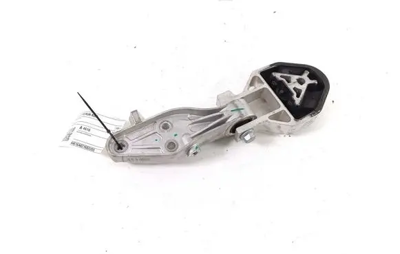 Volvo XC40 Engine mount bracket 32222105