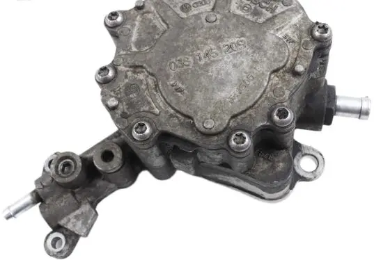 Volkswagen PASSAT B5.5 Vacuum pump 038145209C