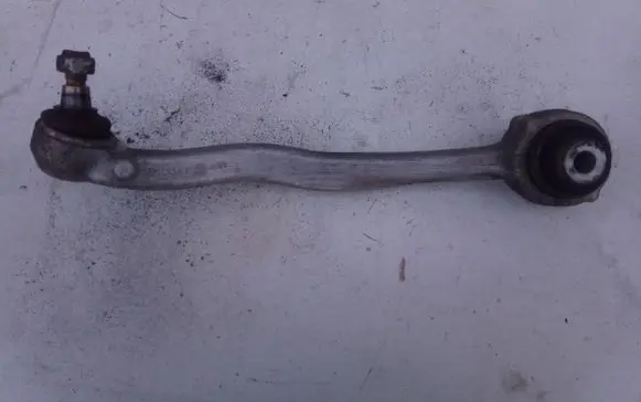 Mercedes-Benz E A207 Front lower control arm/wishbone