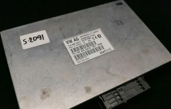Volkswagen Touareg I Bluetooth control unit module 7L6035729F