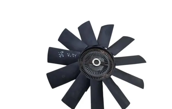 BMW 7 E38 Viscous fan clutch 1723829 11521712110
