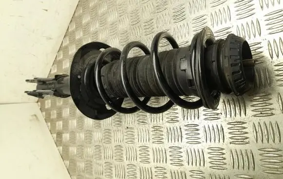 Toyota Yaris Cross Front shock absorber with coil spring 485200D690